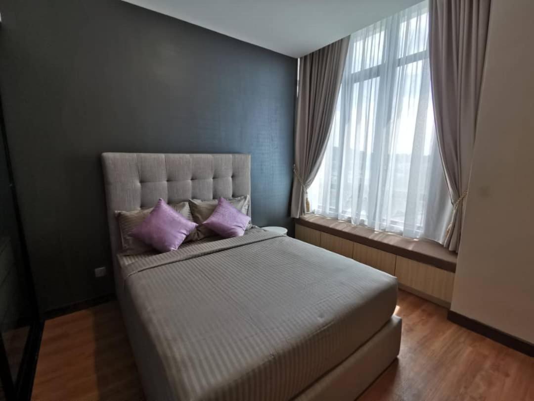 Shaftsbury Putrajaya At Alamanda Mall Apartment Ngoại thất bức ảnh